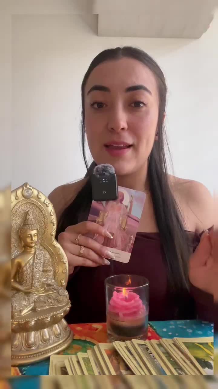 🔮 ¿Y si las cartas tienen un mensaje para ti?